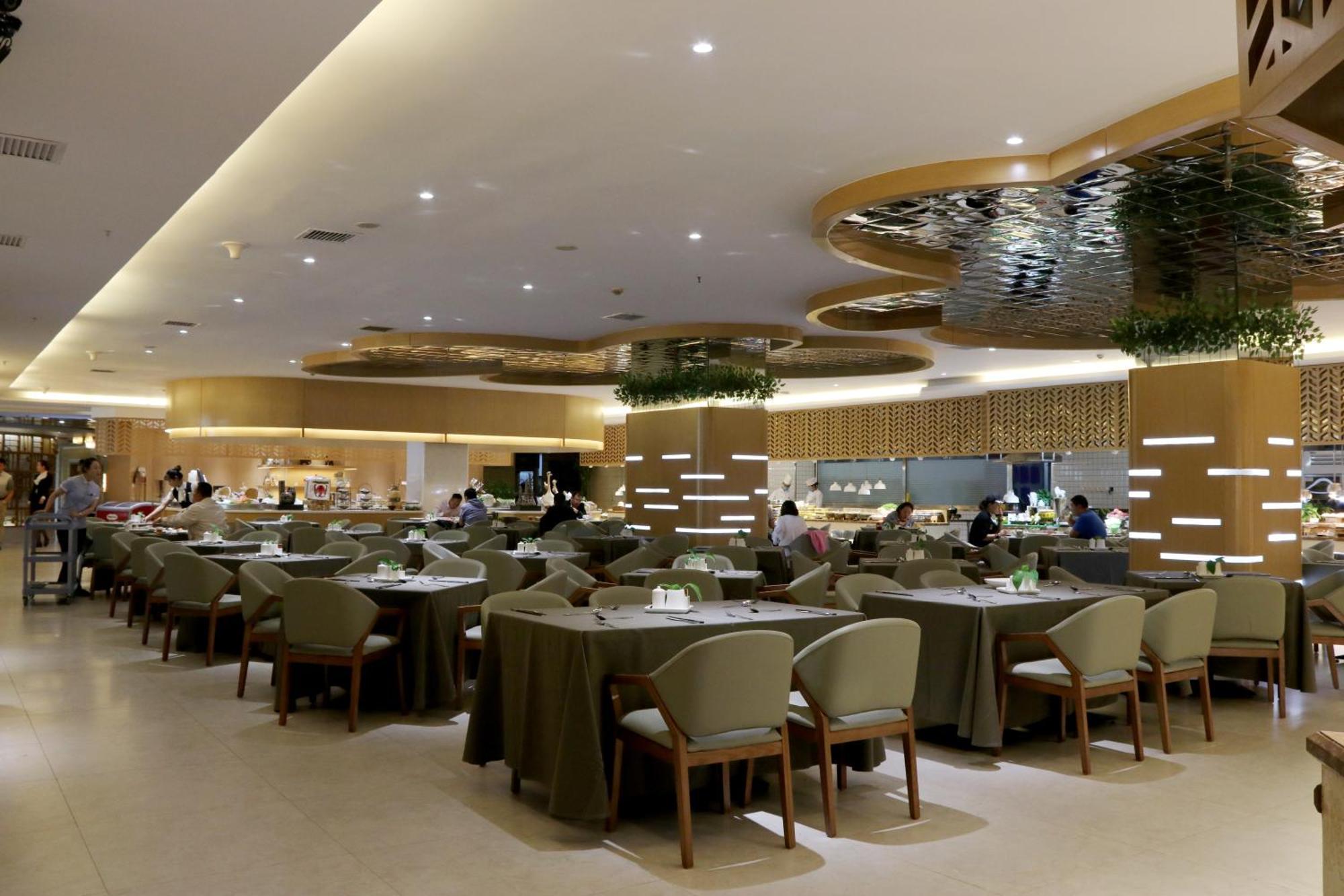 Header Baotou Hotel Екстериор снимка