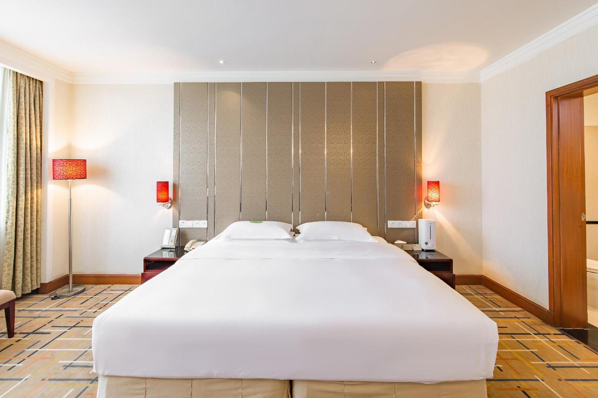 Header Baotou Hotel Екстериор снимка